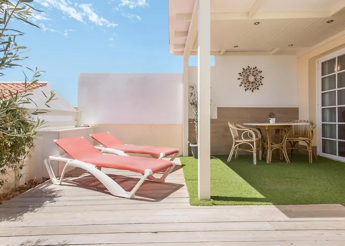 Caleta Beach Deluxe