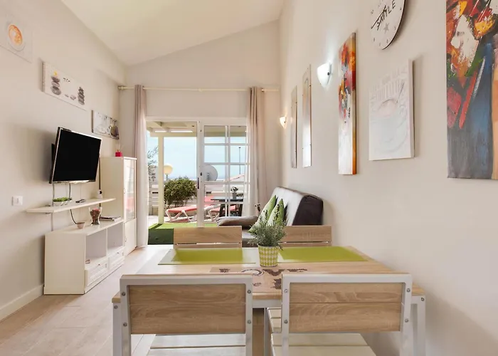 Caleta Beach Deluxe