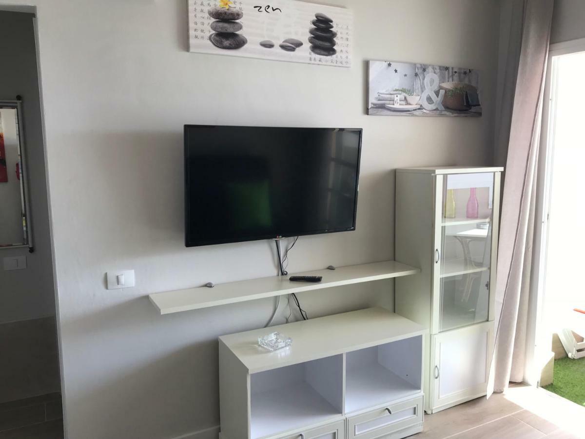 Appartamento Caleta Deluxe *