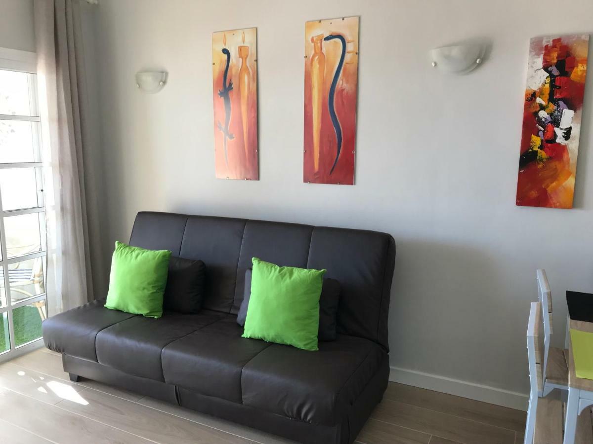 Caleta Deluxe Apartment